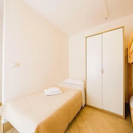 Holiday home Tower Sea View *