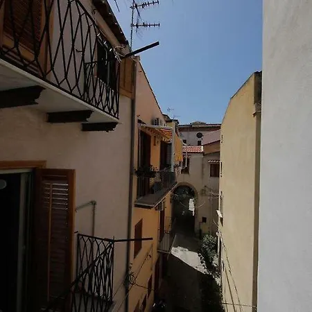 Holiday home Tower Sea View *